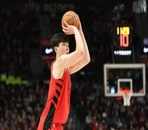 铁锤帮错失,一球憾负喜,红军杯赛力,乐鱼体育app下载,乐鱼体育官网,乐鱼体育官方网站,乐鱼体育平台