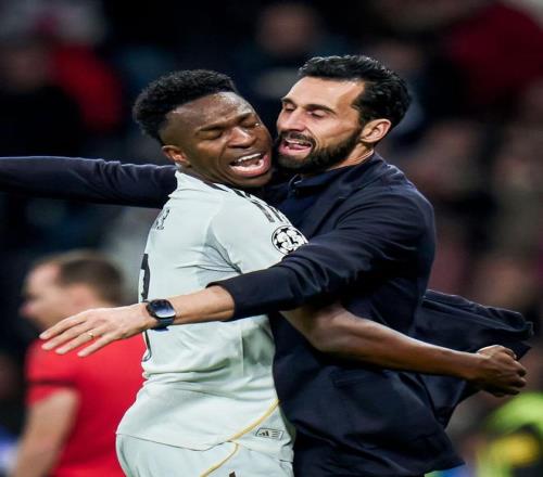 奥斯卡精准,助攻,武磊头球连,乐鱼体育app下载,乐鱼体育官网,乐鱼体育官方网站,乐鱼体育平台